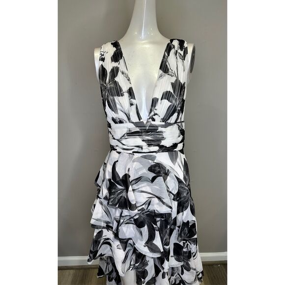 NWT ALICE + OLIVIA HOLLY LOW NECK ASYMMETRIC RUFFLED MAXI DRESS SIZE 8 $795 - Picture 4 of 9